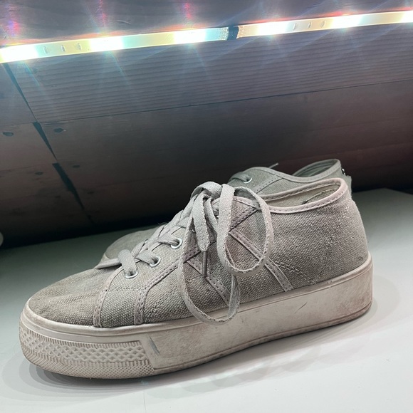 platform low ankle shoes - Picture 3 of 3